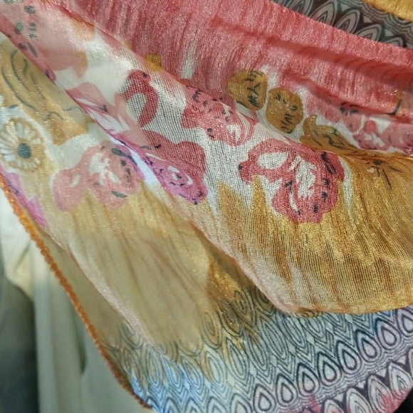 Scarf - Picture 3 of 3